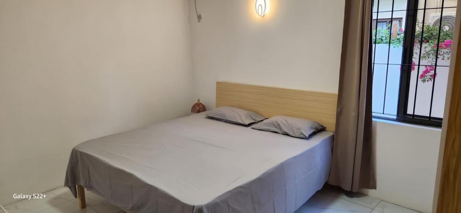 Nayuha Apt B Flic-en-Flacq Extérieur photo