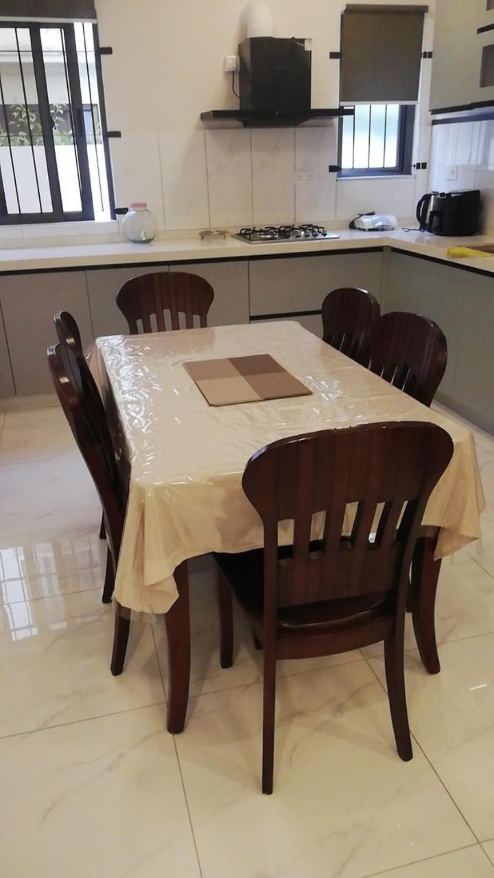 Nayuha Apt B Flic-en-Flacq Extérieur photo