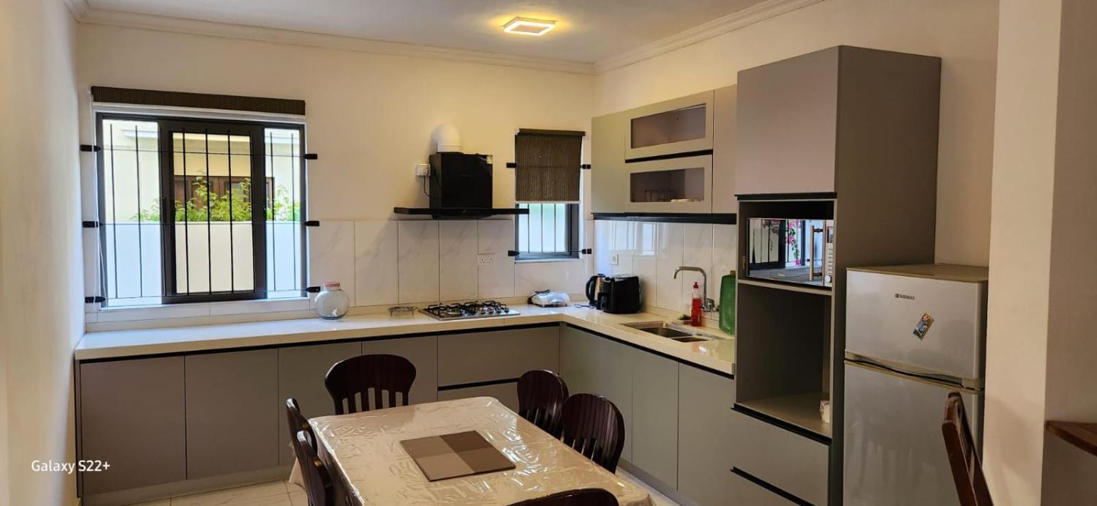 Nayuha Apt B Flic-en-Flacq Extérieur photo